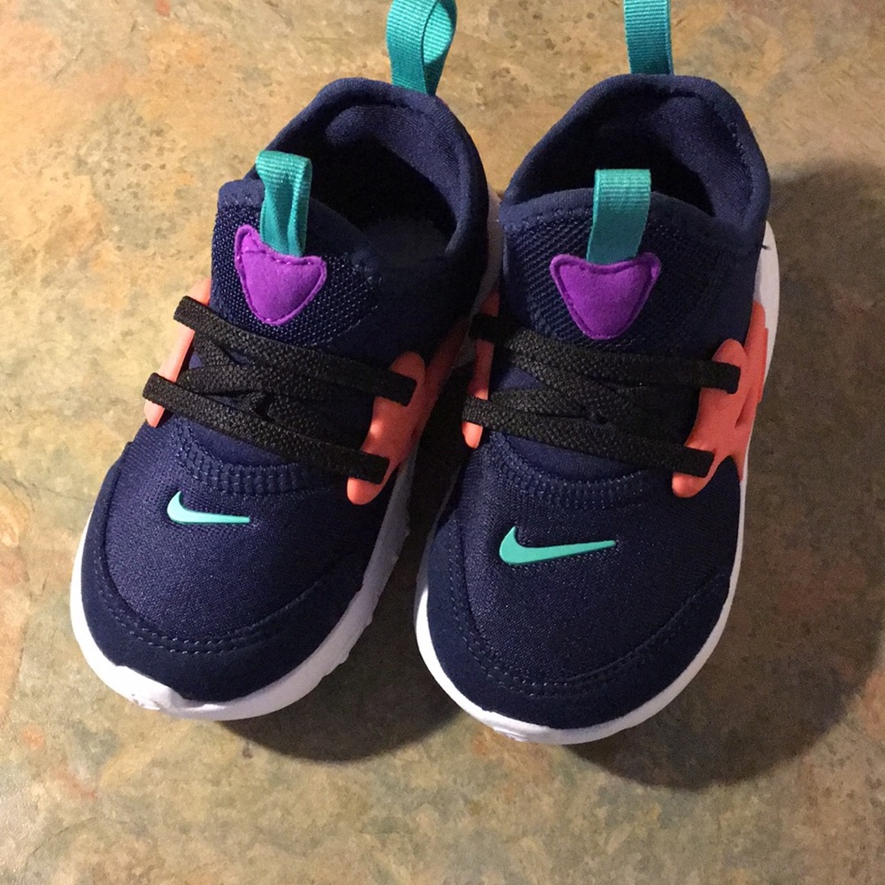 Toddler shoes New!!!